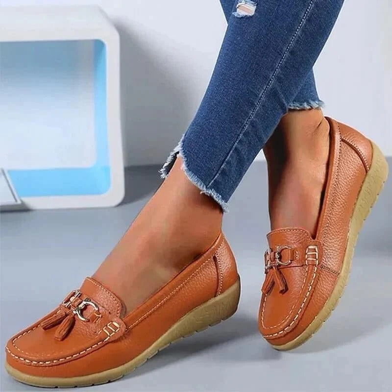 Comfortable Orthopedic Loafers for Women - Stylish Supportive Footwear for All-Day Wear