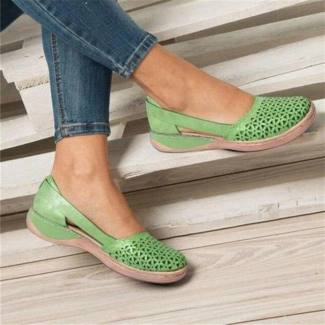 Comfortable Women's Flats for Bunions - Stylish Supportive Footwear for Everyday Wear