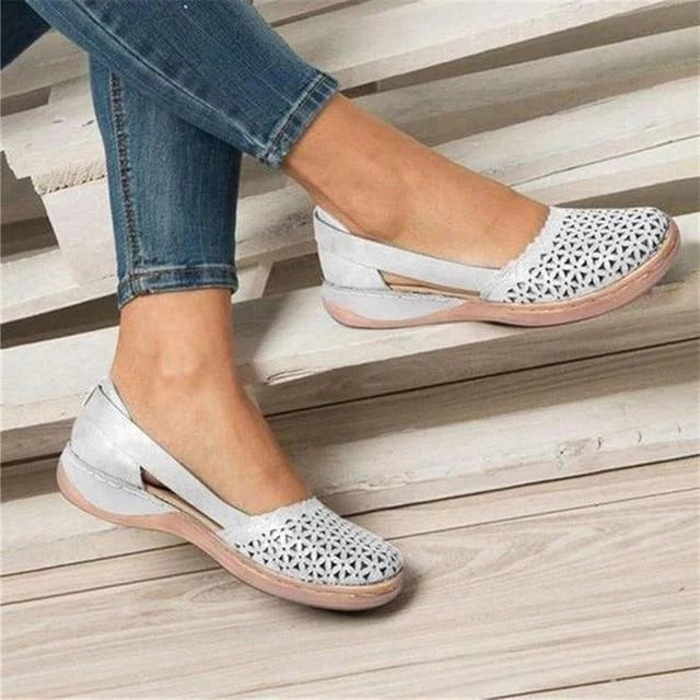 Comfortable Women's Flats for Bunions - Stylish Supportive Footwear for Everyday Wear