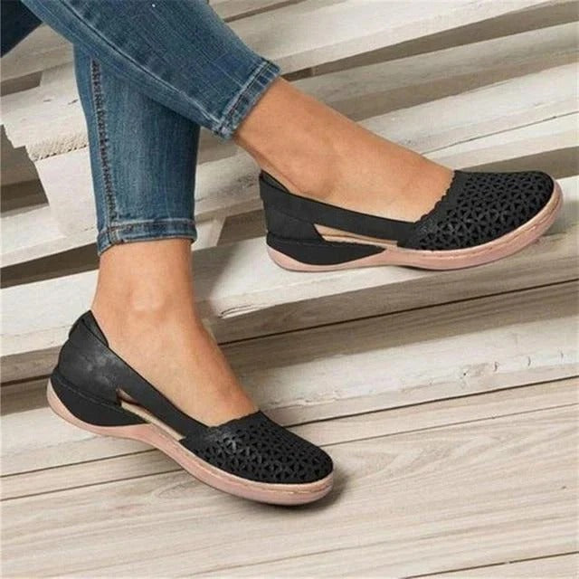 Comfortable Women's Flats for Bunions - Stylish Supportive Footwear for Everyday Wear