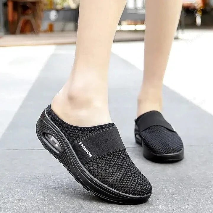 Ultra-Soft Comfort Slippers for All-Day Wear - Cozy, Lightweight, and Stylish House Shoes
