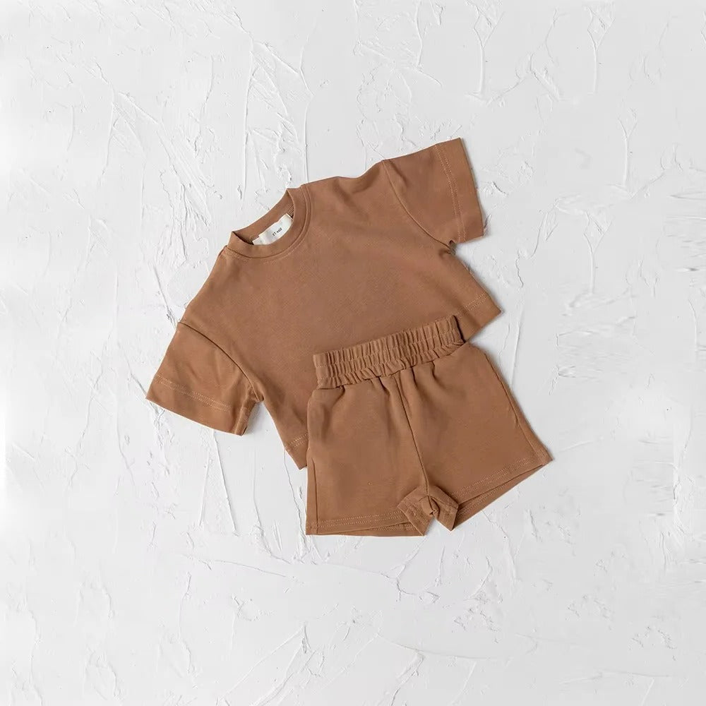 Kids Summer Outfit Set - 2-Piece T-Shirt & Shorts for Boys/Girls - Comfortable & Stylish Summer Wear