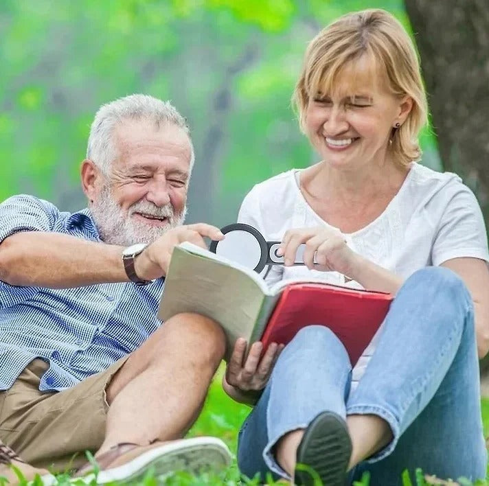 30x LED Magnifier for Seniors - Bright Illumination for Easy Reading & Detail Viewing
