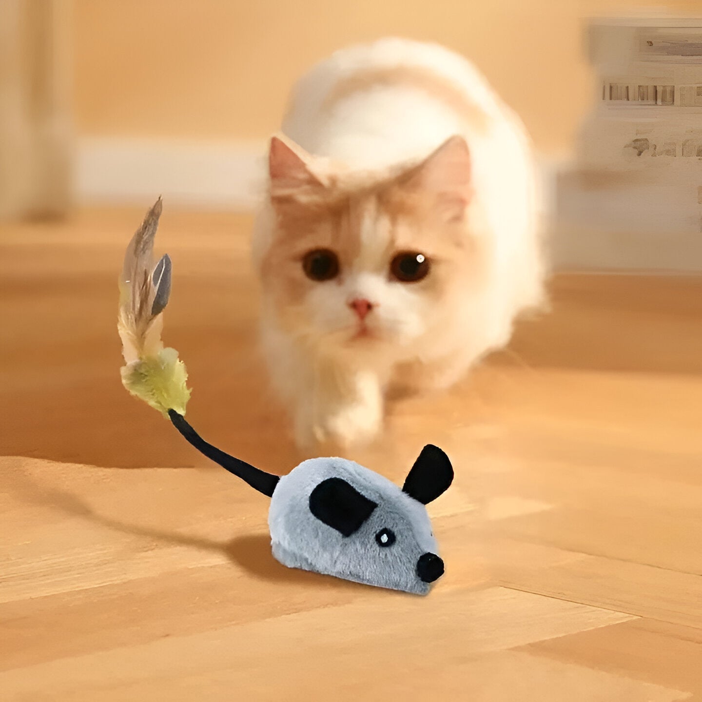 Interactive Motion-Activated Mouse-Shaped Pet Toy - Engaging Fun for Cats and Dogs