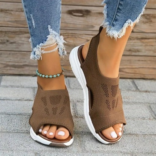 Comfortable Walking Sandals with Arch Support & Cushioned Footbed for All-Day Comfort