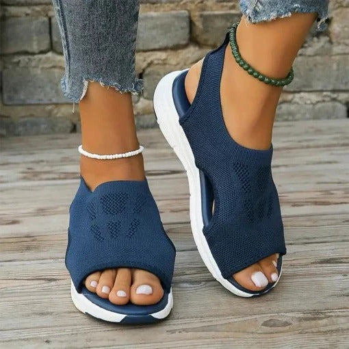 Comfortable Walking Sandals with Arch Support & Cushioned Footbed for All-Day Comfort