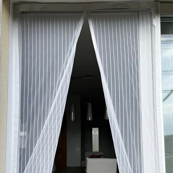 Magnetic Screen Door with Mesh Fabric & Easy Adhesive Installation - Insect & Bug Proof, Hands-Free Entry