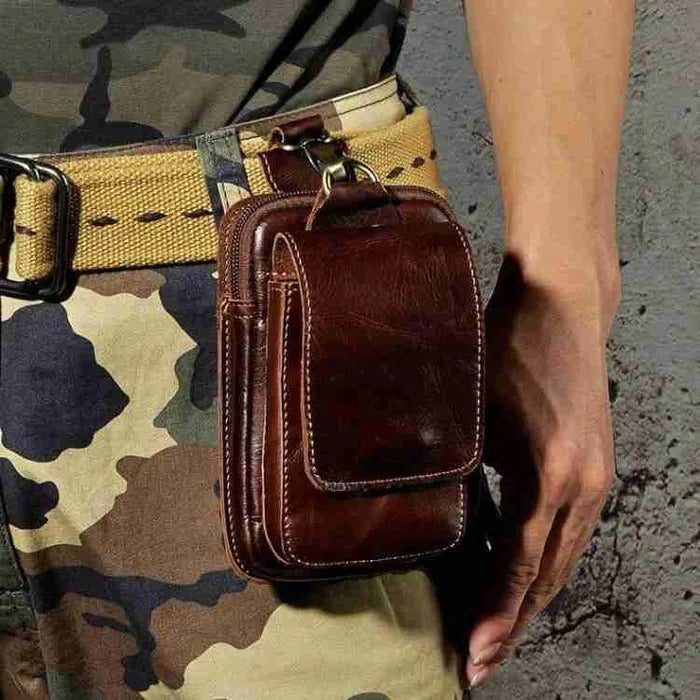 Versatile Adjustable Belt Bag with Multiple Compartments and Secure Closure - Ideal for Travel and Everyday Use