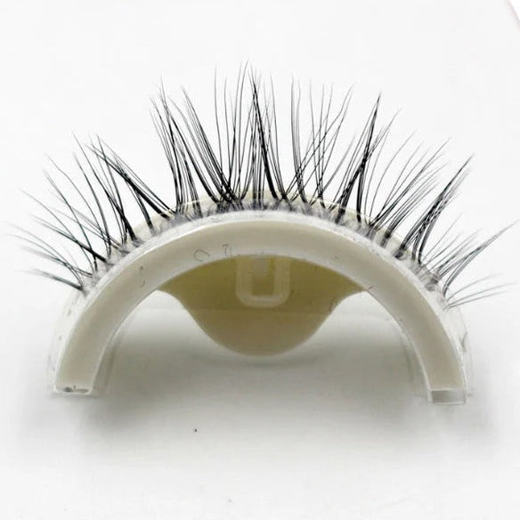 Self-Adhesive Eyelashes - Washable & Reusable, Easy Application for Stunning Lashes