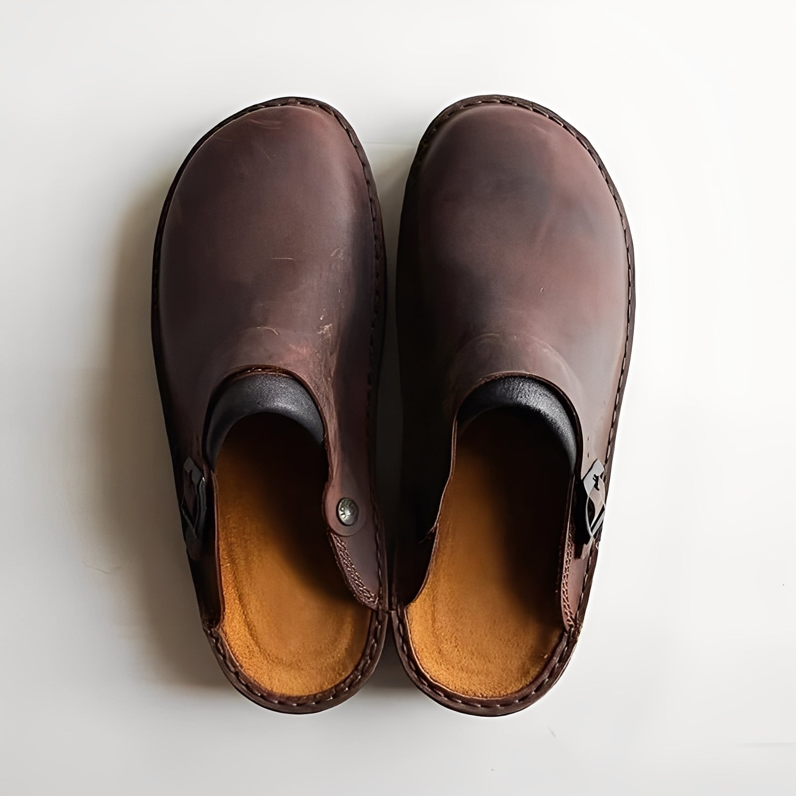 Men's Premium Leather Slippers with Comfort Support Insole - Stylish & Durable Footwear