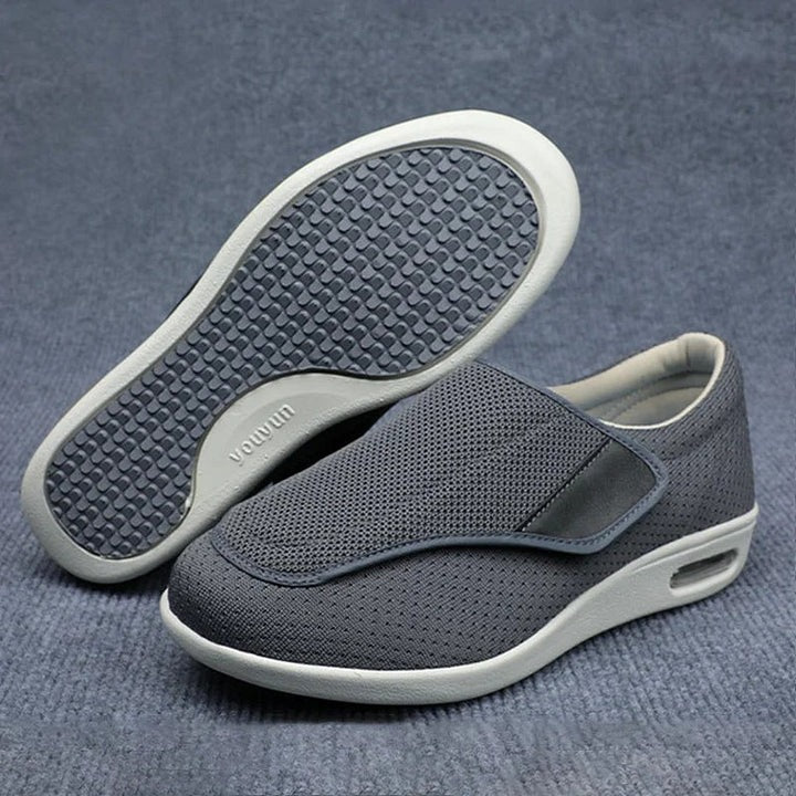 Women's Comfortable Wide Toe Box Shoes with Removable Foam Insoles for Enhanced Support and Fit