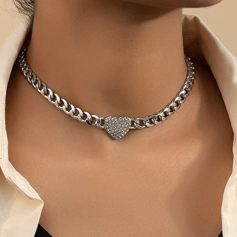 Elegant Crystal Heart Charm Choker Necklace with Stylish Cuban Chain - Perfect Gift for Her