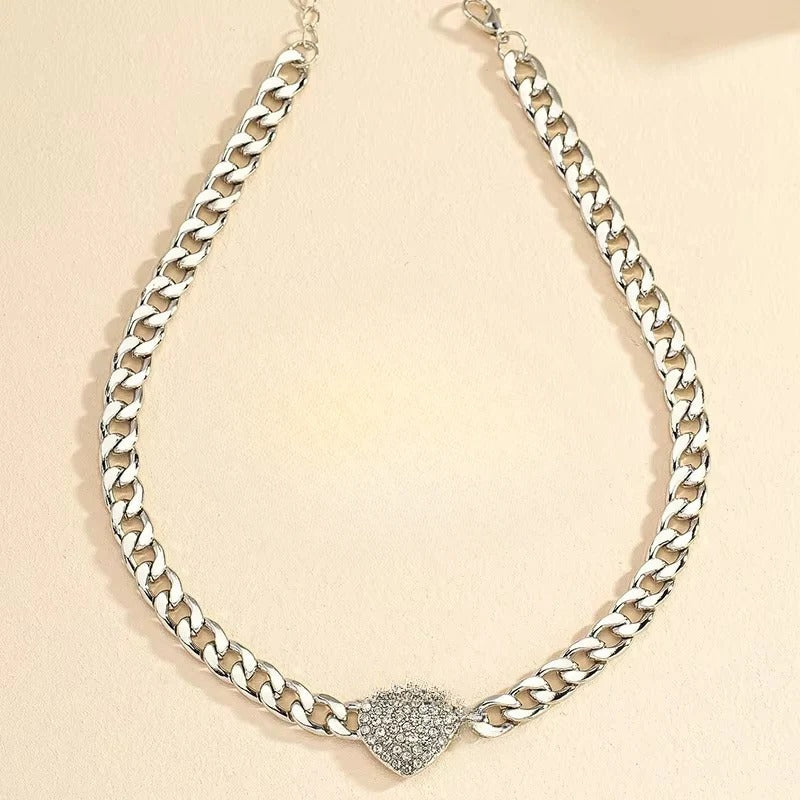 Elegant Crystal Heart Charm Choker Necklace with Stylish Cuban Chain - Perfect Gift for Her