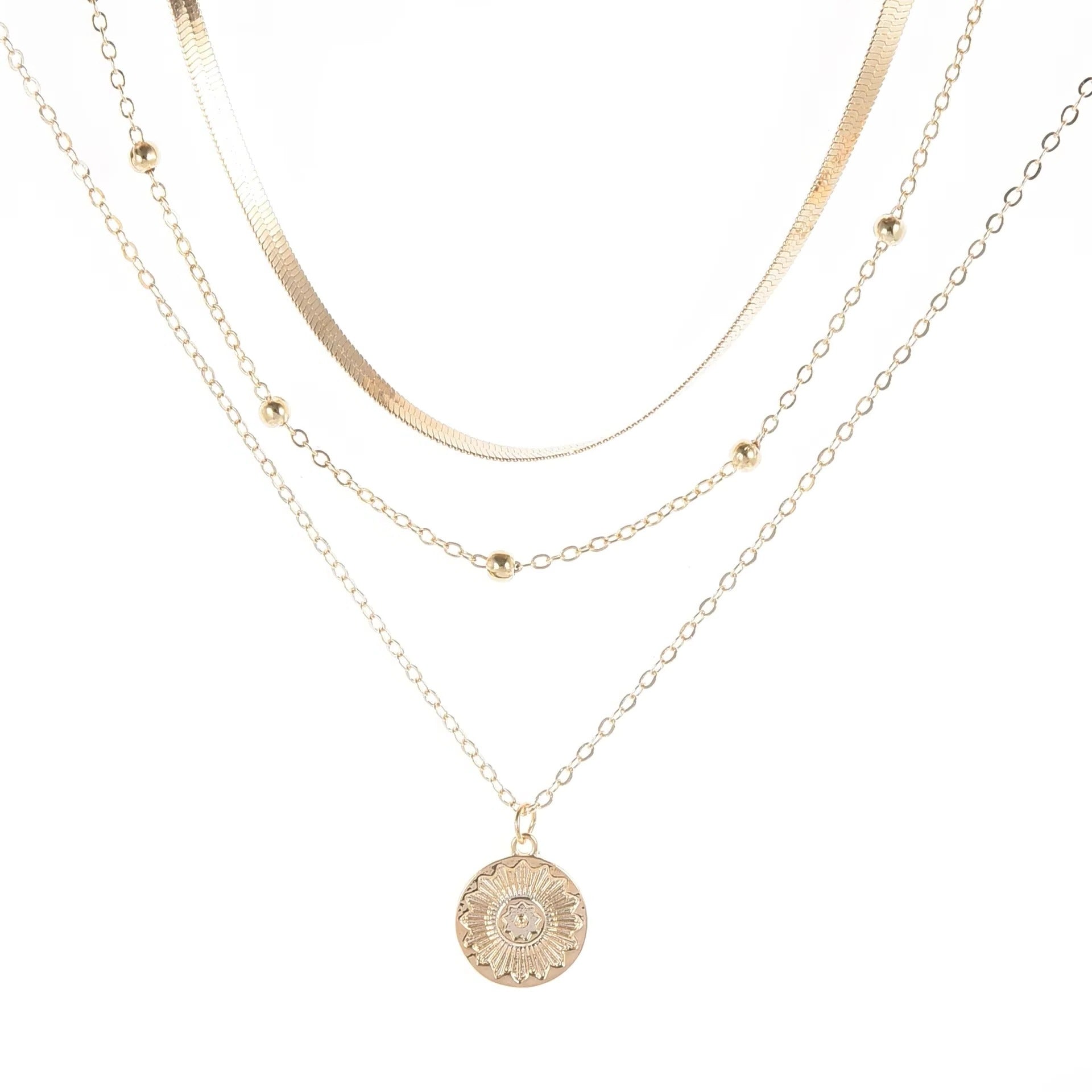 Women's Double Layer Heart Charm Choker Necklace with Cuban Link Chain - Stylish Jewelry for Any Occasion