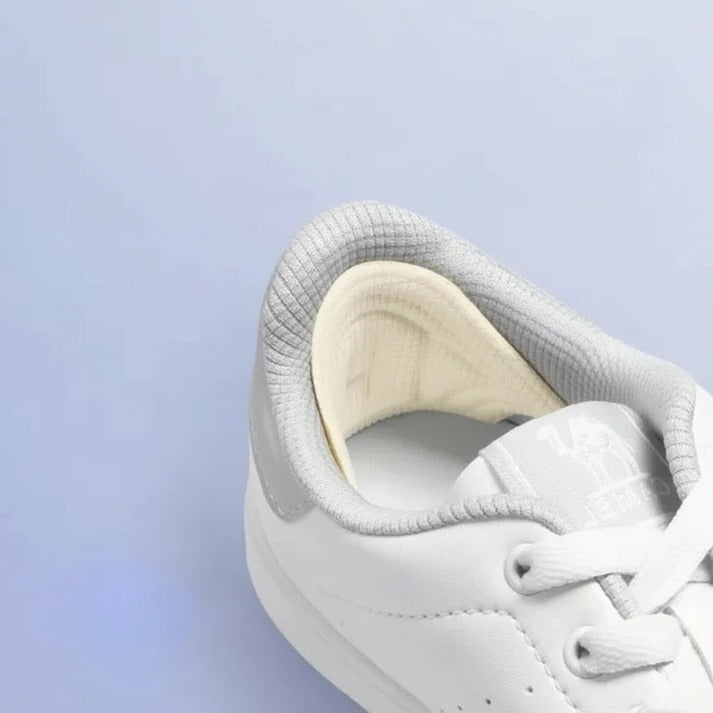 Transparent Silicone Gel Heel Grips for Comfortable Shoe Fit - Non-Slip Cushioning Inserts