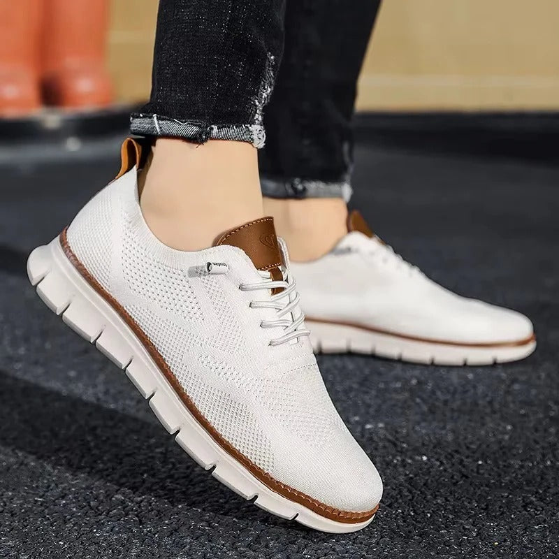 Men's & Women's Slip-On Running Shoes - Breathable Knitted Textile Upper for Comfort & Performance