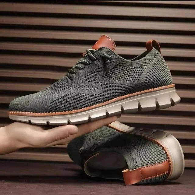 Men's & Women's Slip-On Running Shoes - Breathable Knitted Textile Upper for Comfort & Performance