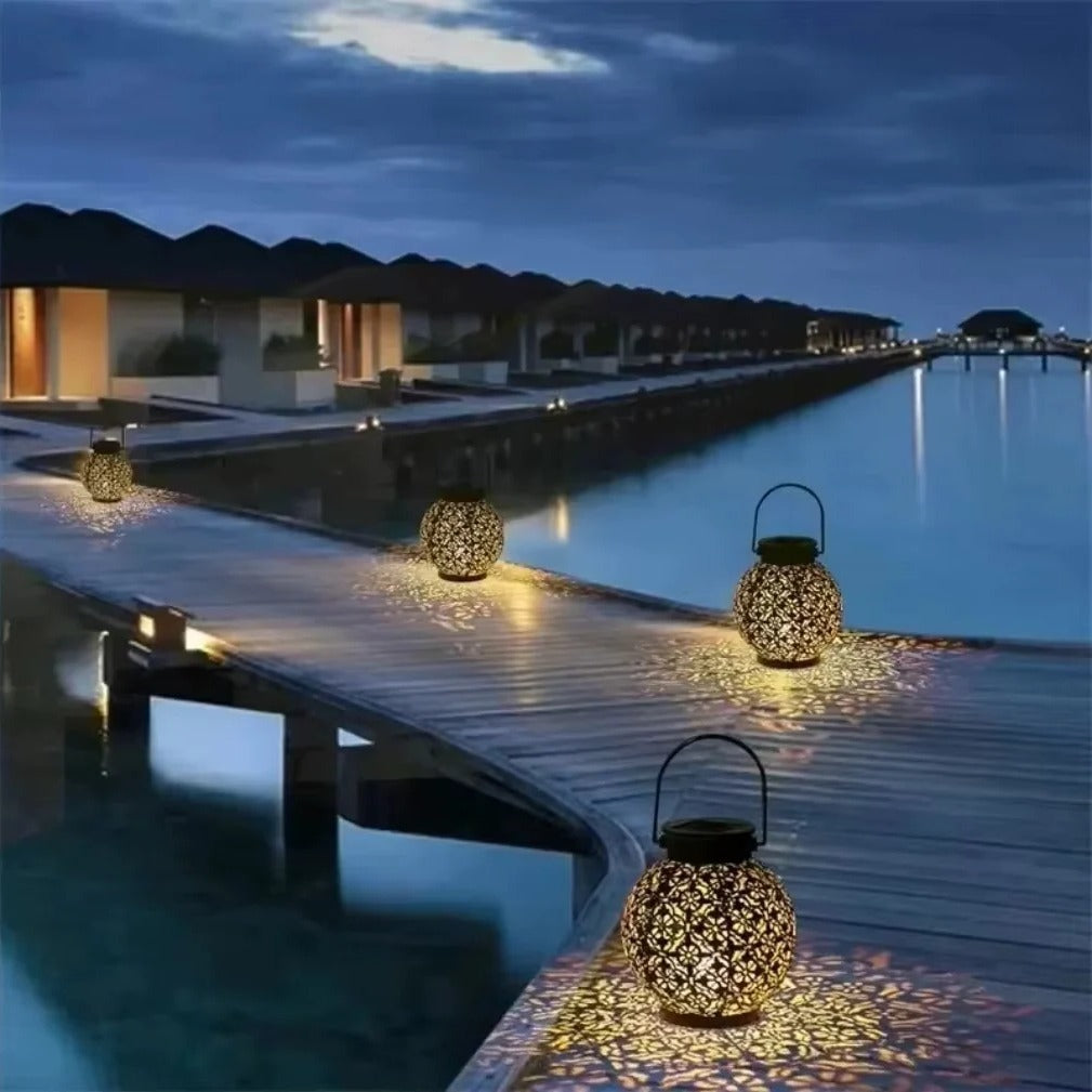 Elegant Solar Lantern Light for Garden Decor - Solar-Powered Outdoor Lighting