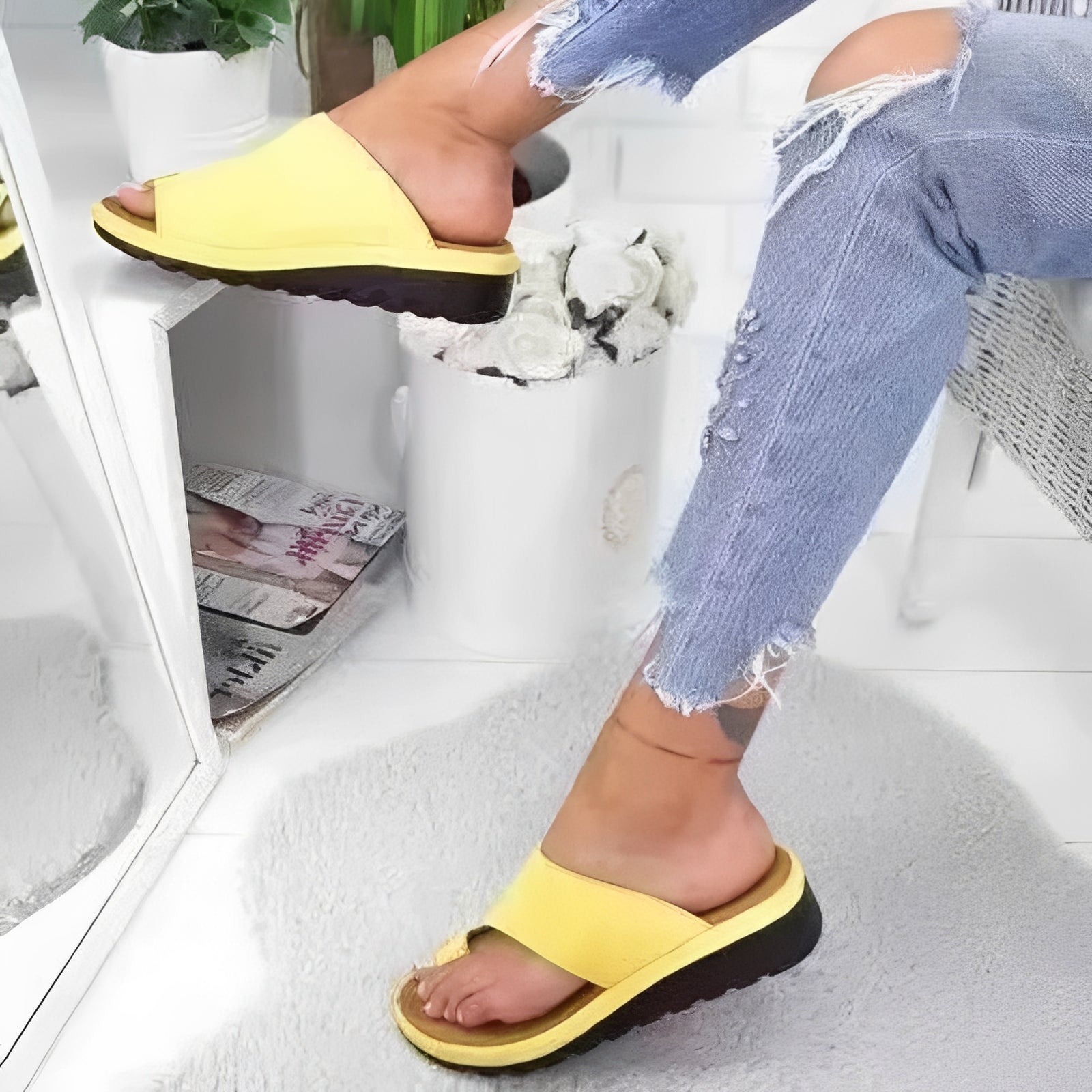 Comfortable Open Toe Women's Sandals with Cushioned Supportive Sole - Perfect for All-Day Wear