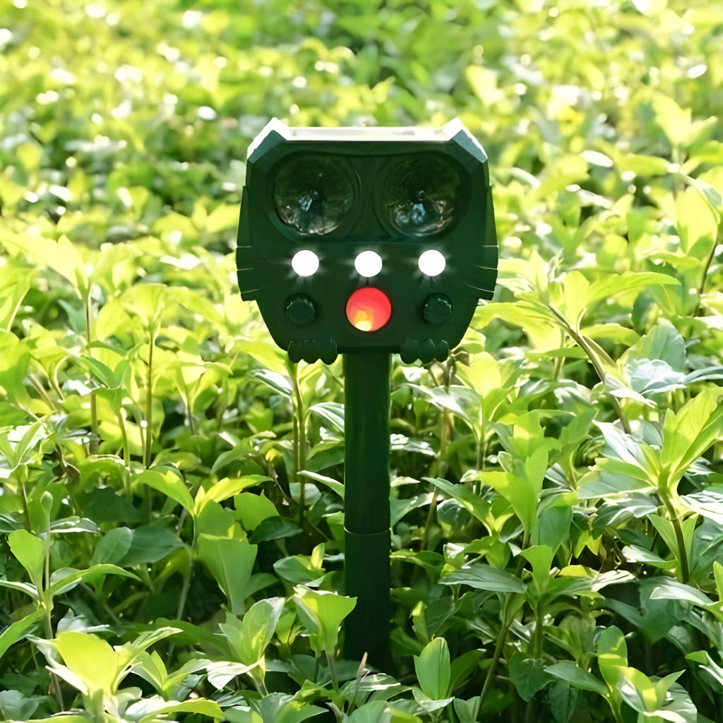 Solar-Powered Ultrasonic Snake Deterrent with Advanced Motion Sensor Technology - Eco-Friendly Outdoor Repellent