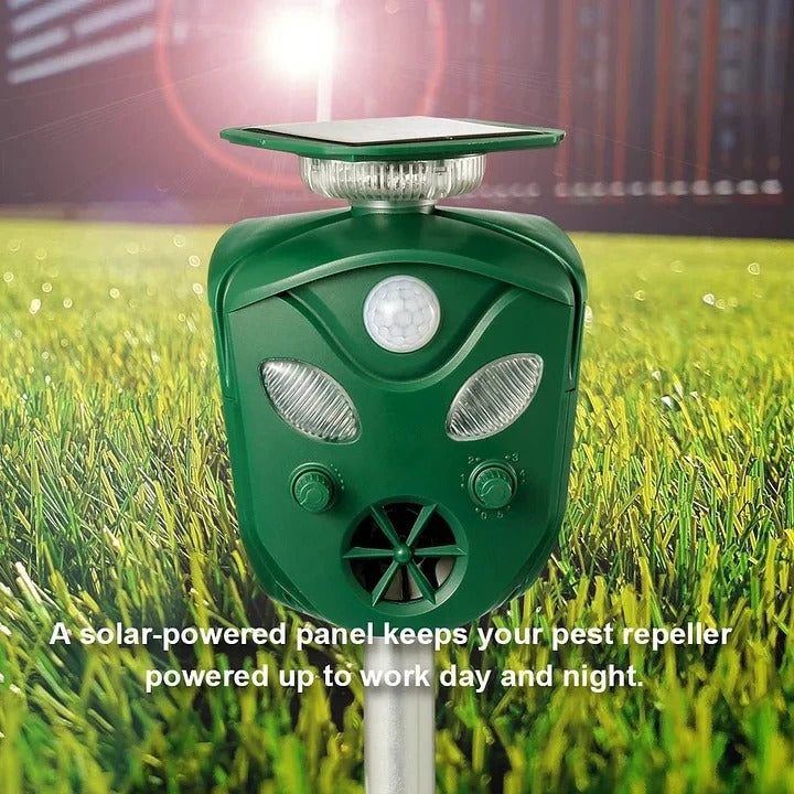 360° Solar Ultrasonic Animal Repeller - Eco-Friendly Pest Control Device