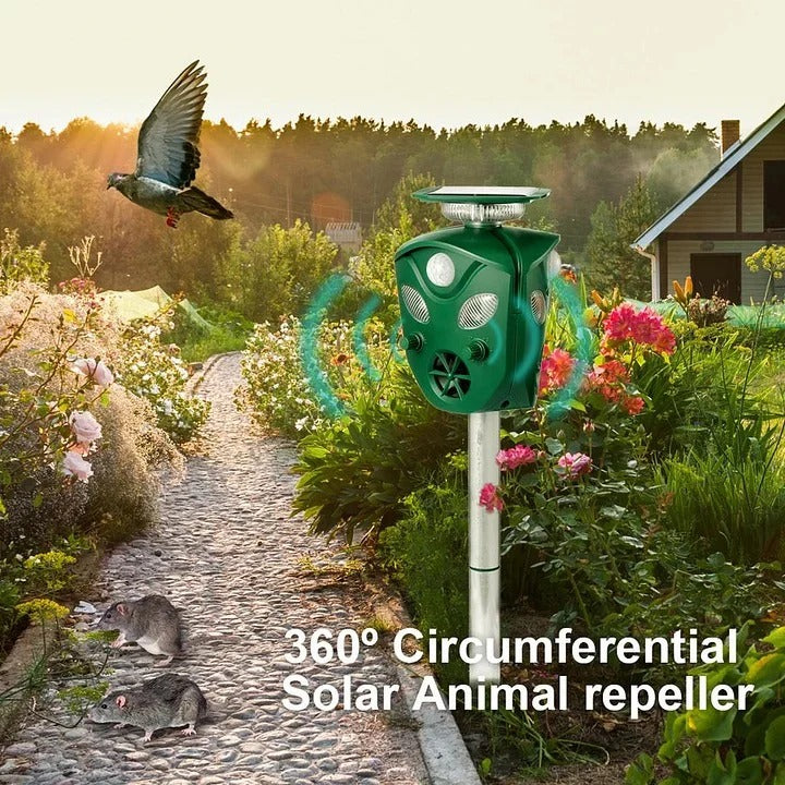 360° Solar Ultrasonic Animal Repeller - Eco-Friendly Pest Control Device