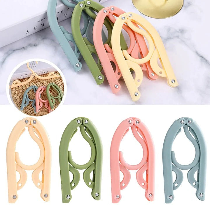 Compact Portable Foldable Travel Clothes Hanger - Space-Saving Garment Organizer for Easy Packing