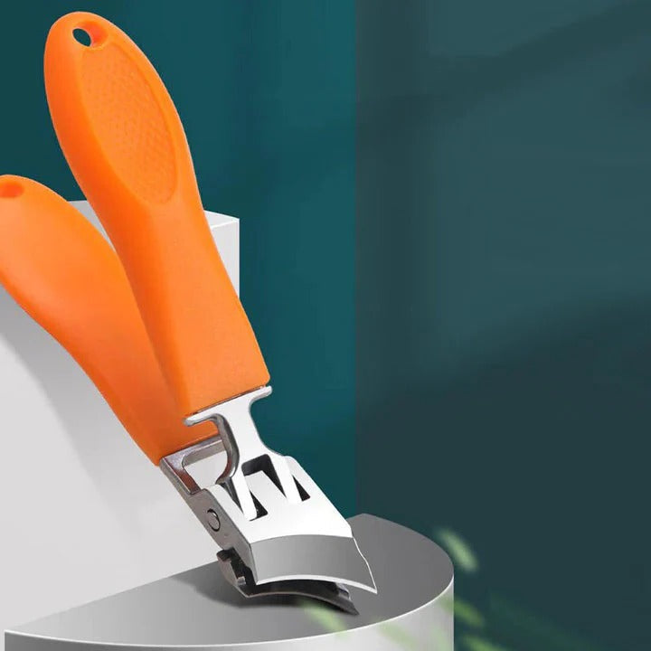 Premium Wide Jaw Nail Clippers with Reinforced Cutting Edge for Effortless Grooming