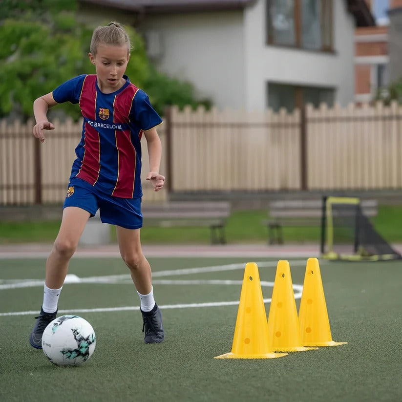 Interactive Football Training Mat with Video Coaching System - Elevate Your Skills!