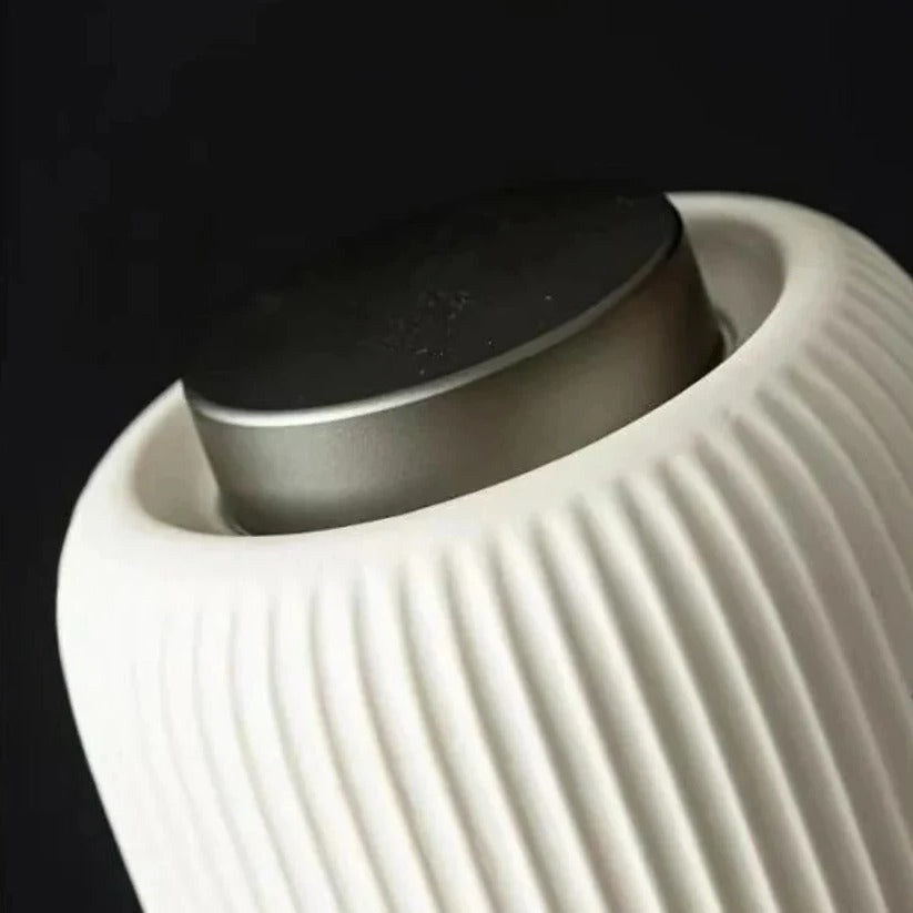 Elegant Ceramic Pet Urn with Secure Lid - Memorial Keepsake for Beloved Pets
