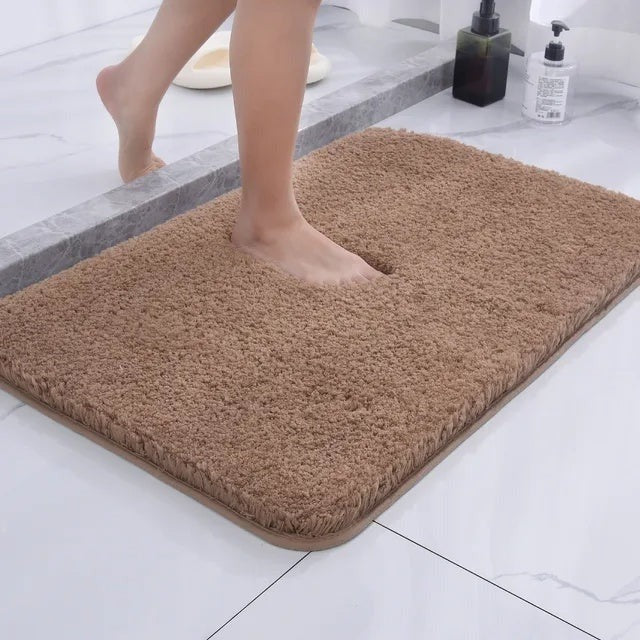 Luxurious Faux Fur Bathroom Rug with Non-Slip Grip & Plush Cushioning - Soft, Stylish, and Durable