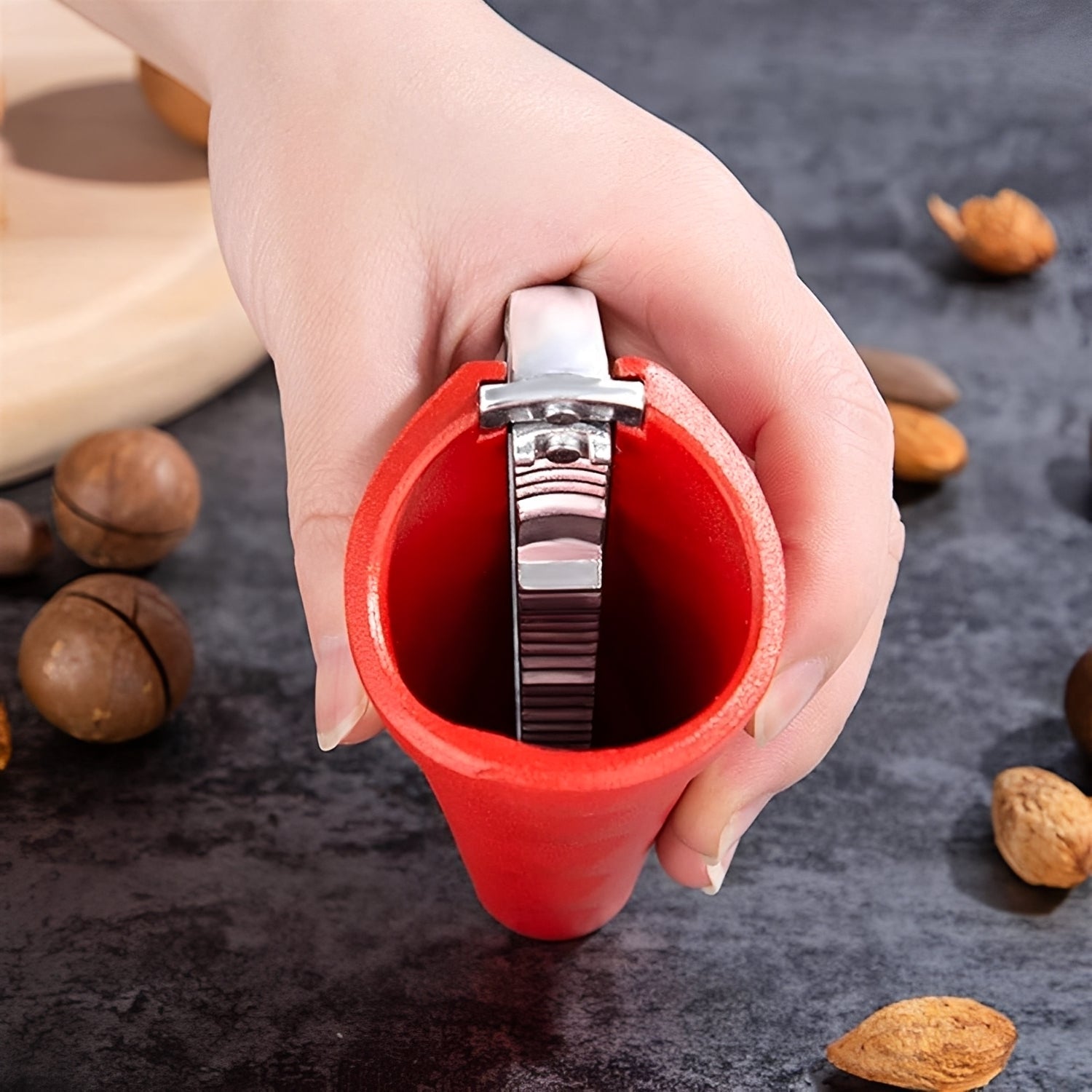 Heavy-Duty Lever Nutcracker with Stable Base – Effortless Nut Cracking Tool for All Nuts