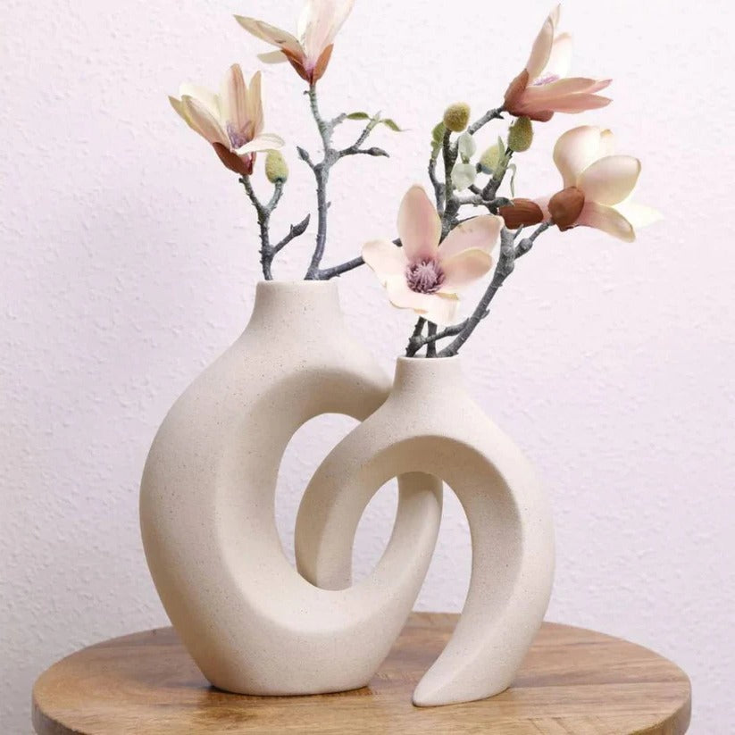 Handcrafted Woven Ceramic Vase for Fresh & Dried Floral Arrangements - Elegant Home Decor Accent