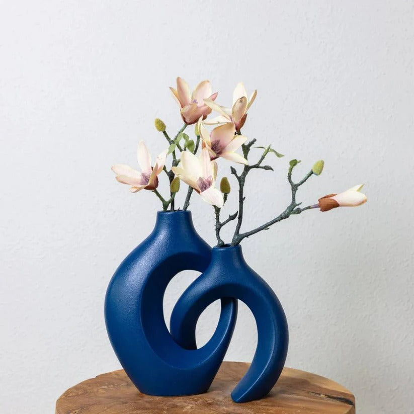 Handcrafted Woven Ceramic Vase for Fresh & Dried Floral Arrangements - Elegant Home Decor Accent