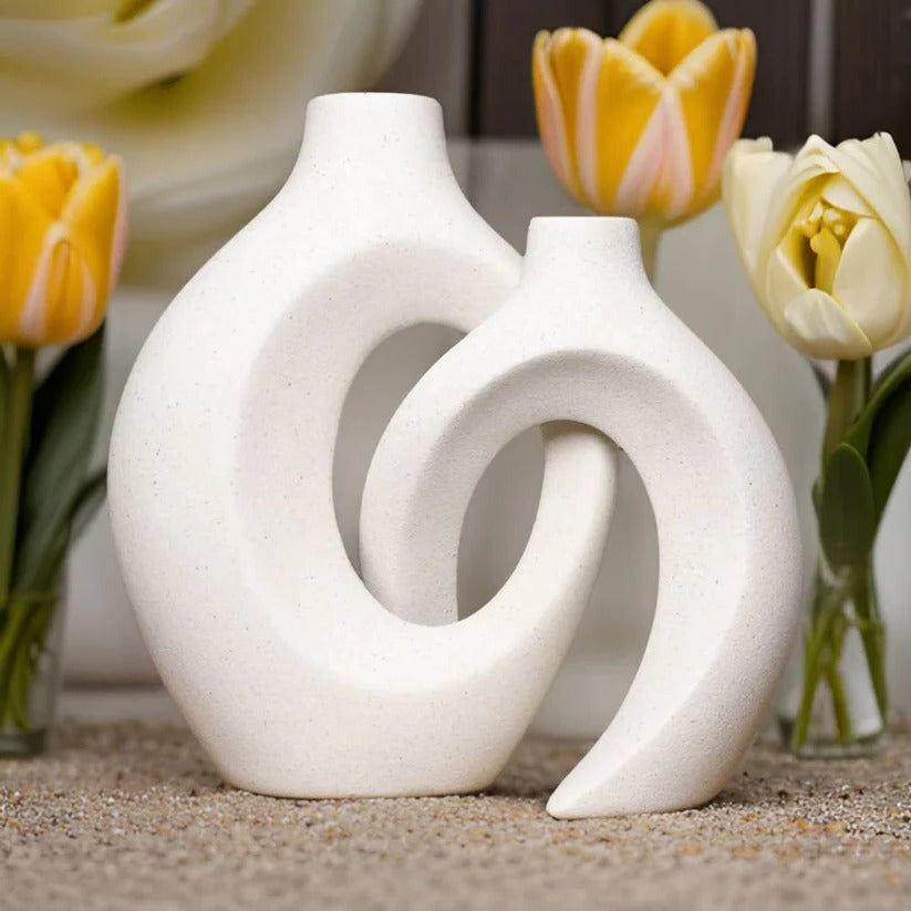 Handcrafted Woven Ceramic Vase for Fresh & Dried Floral Arrangements - Elegant Home Decor Accent