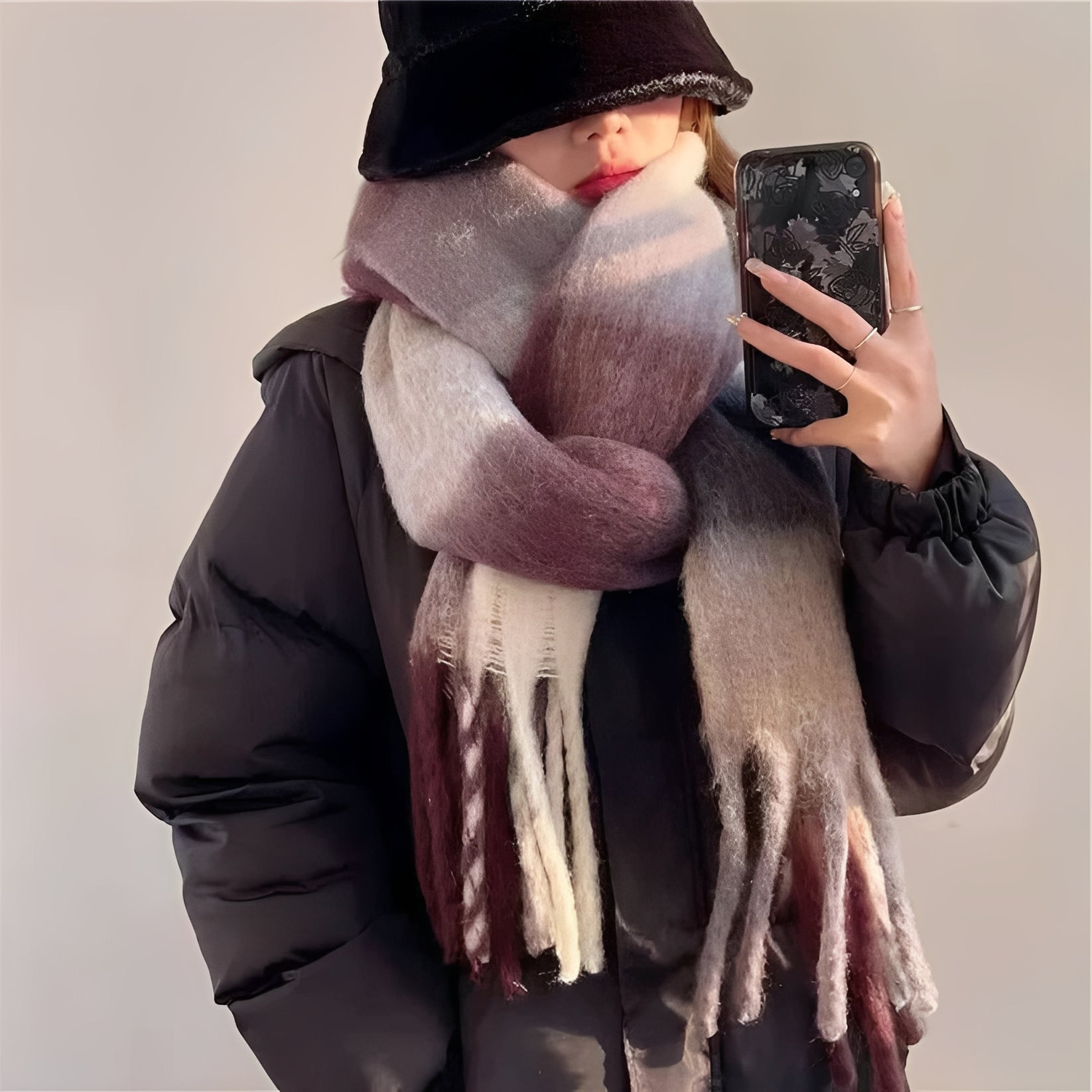 Luxurious Women's Cashmere Scarf - Lightweight Winter Wrap for Ultimate Comfort and Style