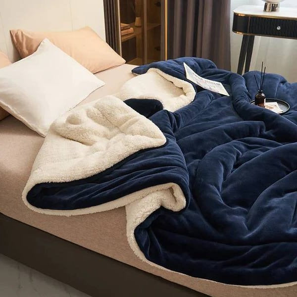 Ultra-Soft Plush Fleece Throw Blanket - Cozy Blanket for Couch & Bed - Perfect for Home Decor & Warmth