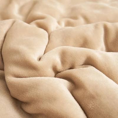 Ultra-Soft Plush Fleece Throw Blanket - Cozy Blanket for Couch & Bed - Perfect for Home Decor & Warmth