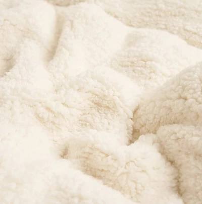Ultra-Soft Plush Fleece Throw Blanket - Cozy Blanket for Couch & Bed - Perfect for Home Decor & Warmth