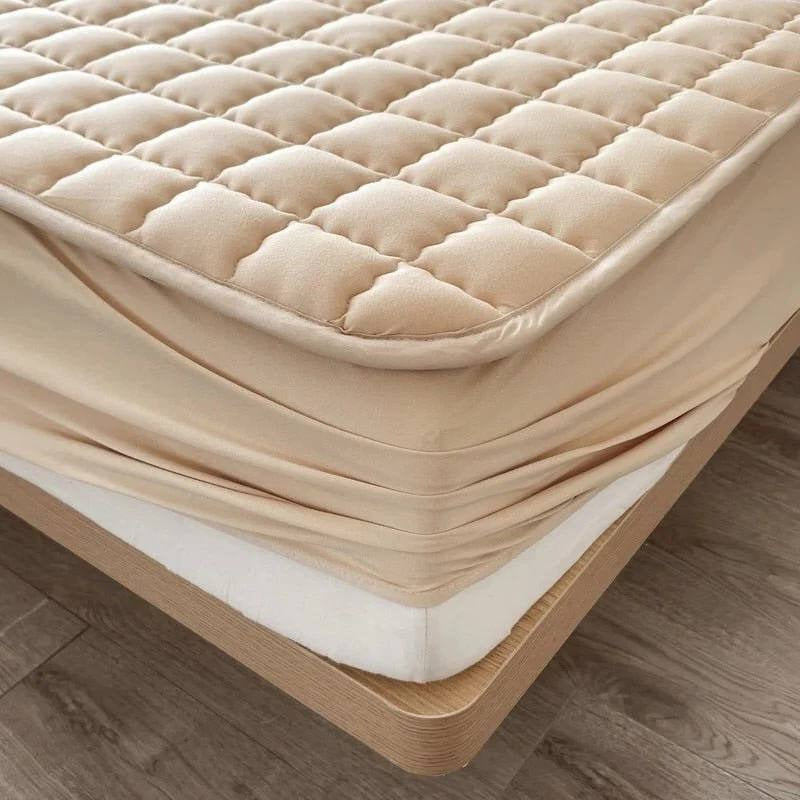 Premium Deep Pocket Waterproof Mattress Protector with Quilted Layer for Ultimate Comfort & Protection
