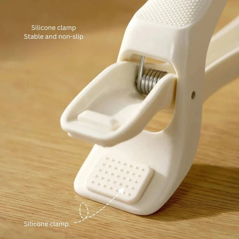 Non-Slip Silicone Oven Grip Pad - Heat-Resistant Kitchen Tool for Safe Hot Cookware Handling