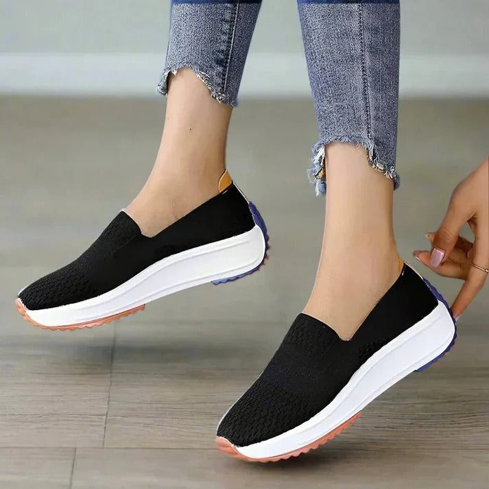 Women's Slip-On Mesh Sneakers - Wide Toe Box & Cushioned Sole for Ultimate Comfort