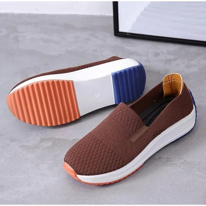Women's Slip-On Mesh Sneakers - Wide Toe Box & Cushioned Sole for Ultimate Comfort