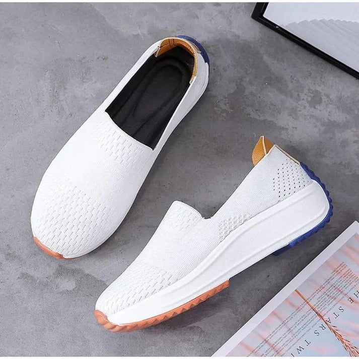 Women's Slip-On Mesh Sneakers - Wide Toe Box & Cushioned Sole for Ultimate Comfort