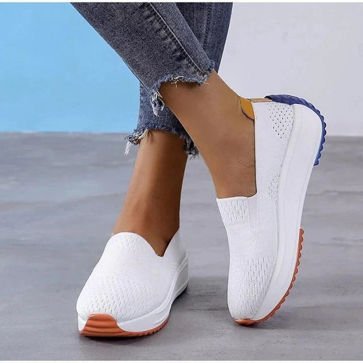 Women's Slip-On Mesh Sneakers - Wide Toe Box & Cushioned Sole for Ultimate Comfort
