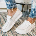Women's Wide Toe Box Canvas Sneakers with Stretch Band & Cushioned Insole for Ultimate Comfort