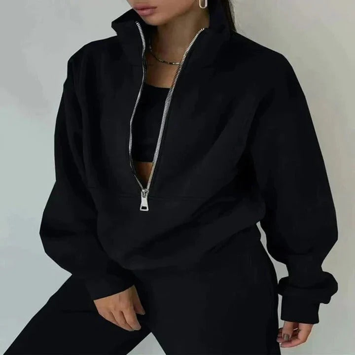 Women's Slim Fit Athletic Set - Moisture-Wicking Gym Outfit for Everyday Casual Wear