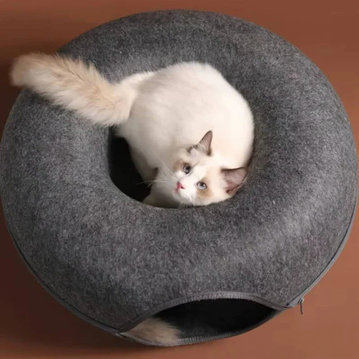 Cozy Round Donut Cat Bed with Plush Cushion for Ultimate Comfort - Soft, Stylish, and Supportive