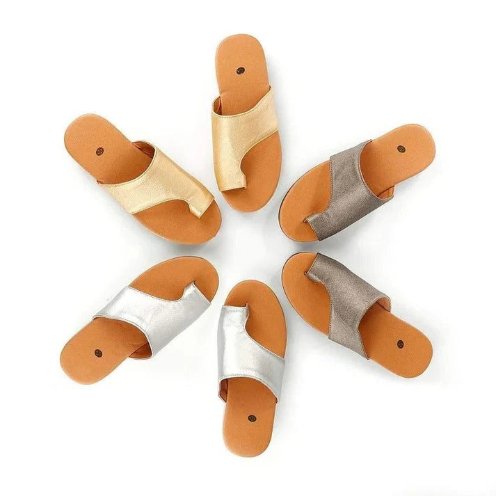 Women's Suede Platform Sandals with Thick Sole & Toe Ring Strap - Stylish & Comfortable Footwear