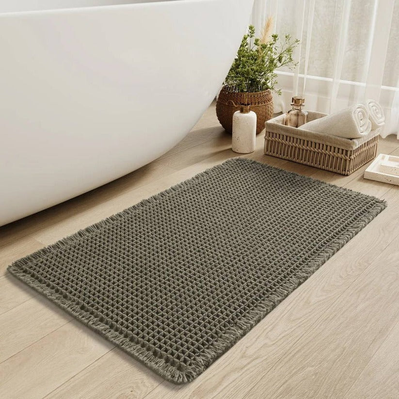 Soft & Stylish Machine Washable Bath Mat with Tassels | Non-Slip Backing for Safety & Comfort